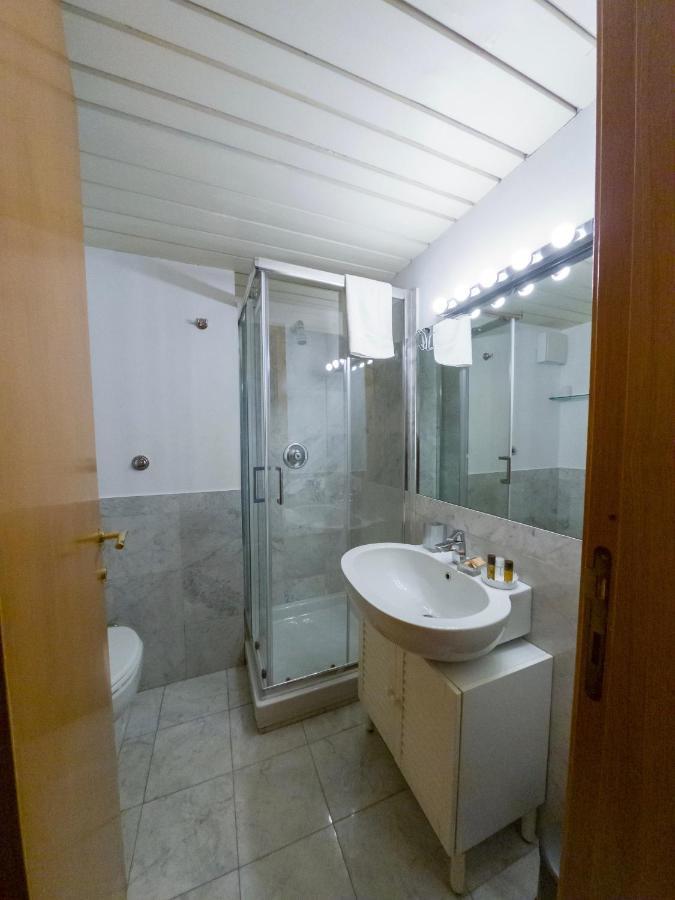 Pandy Apartment Rom
